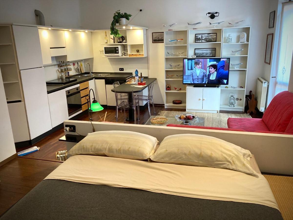 Loft Aviation Vicino Malpensa Apartment Gallarate Exterior foto